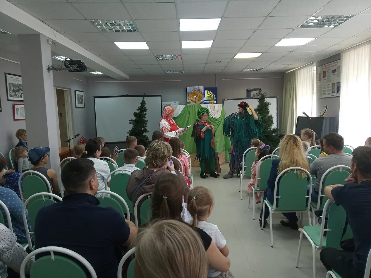 «Ночь библиотеке»